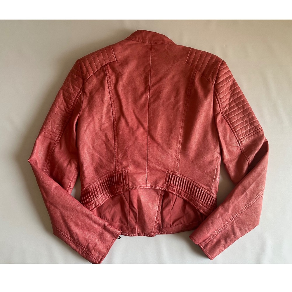 Guess Pink Faux Leather Moto Jacket Quilted Detail Zipper Pockets Size XS - Picture 8 of 8